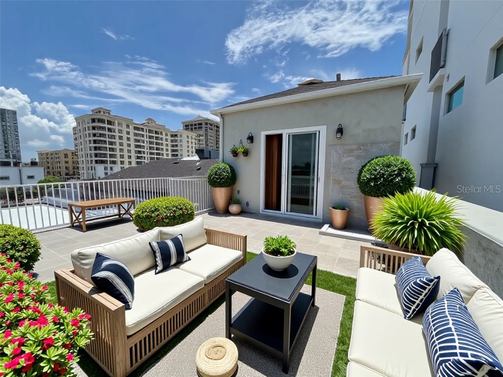 1345 2nd Street Sarasota FL 34236 A4666612 image99