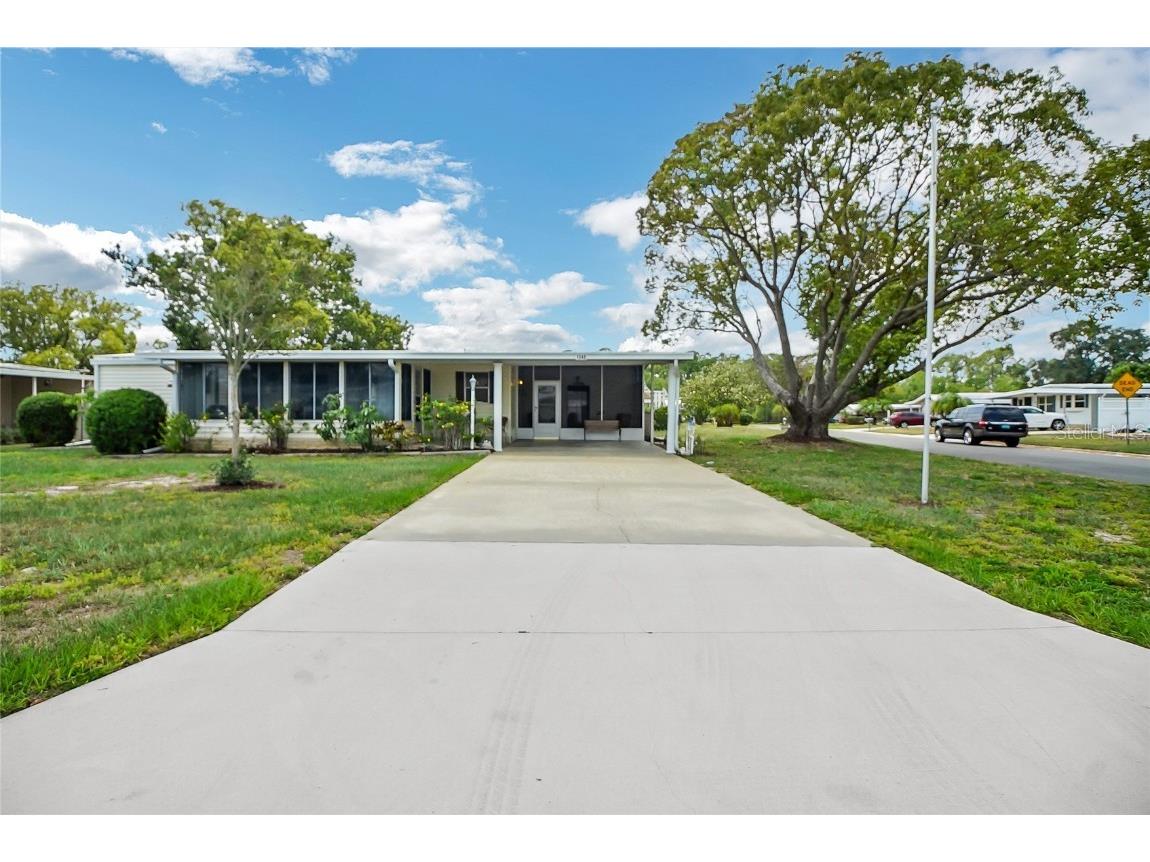 1345 Elkhart Circle Tavares FL 32778 - Lake Frances G5068698 image1