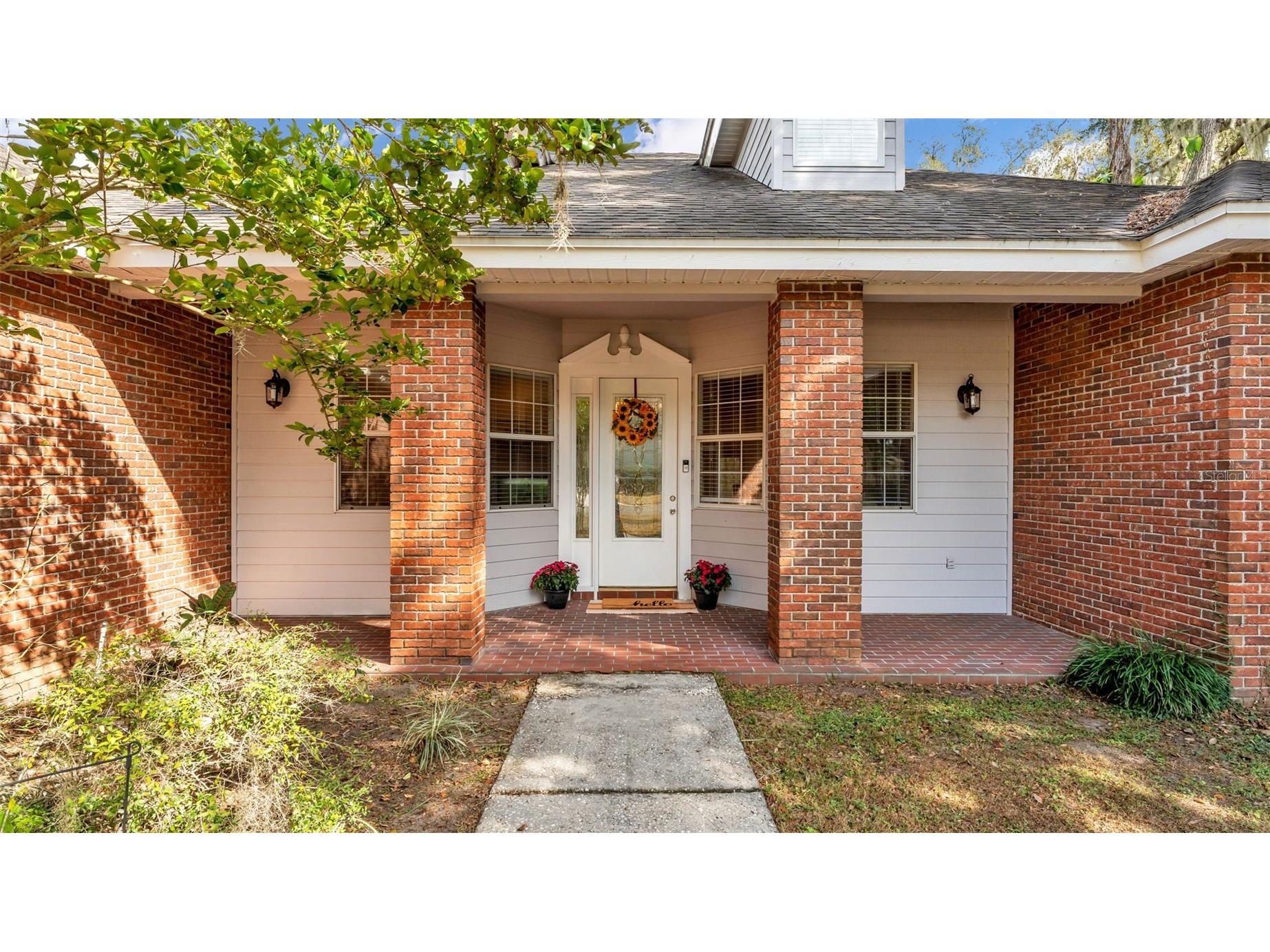 1345 Longoak Dr Drive N Lakeland FL 33811 L4958435 image1