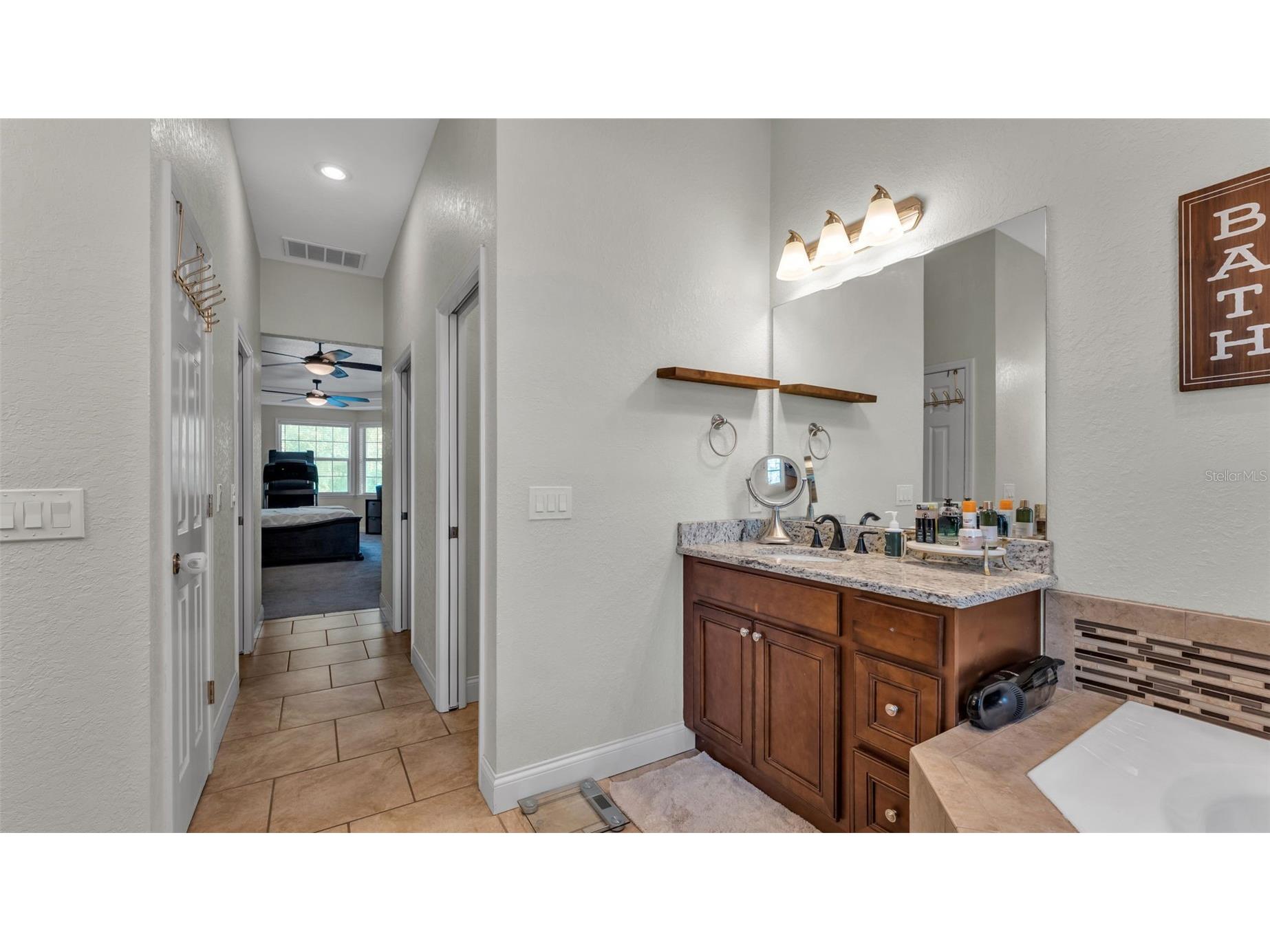 1345 Longoak Dr Drive N Lakeland FL 33811 L4958435 image14