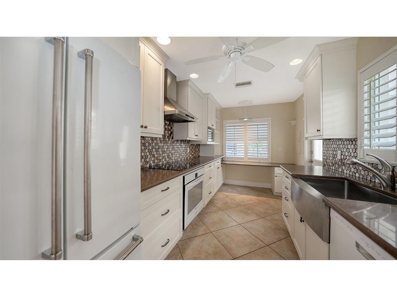 1345 Moonmist Drive #T6 Sarasota FL 34242 - LITTLE SARASOTA BAY A4654050 image11