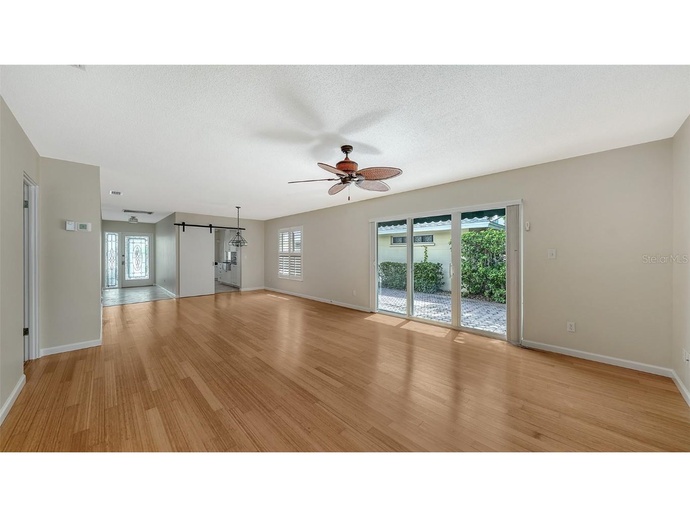 1345 Moonmist Drive #T6 Sarasota FL 34242 - LITTLE SARASOTA BAY A4654050 image7