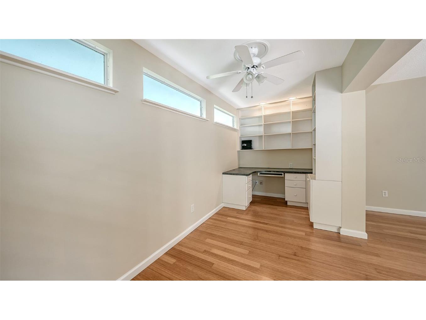 1345 Moonmist Drive #T6 Sarasota FL 34242 - LITTLE SARASOTA BAY A4654050 image8