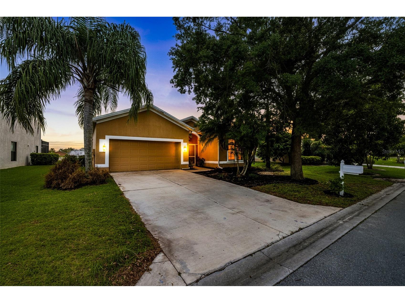 13451 Hampton Park Court Fort Myers FL 33913 TB8493550 image2