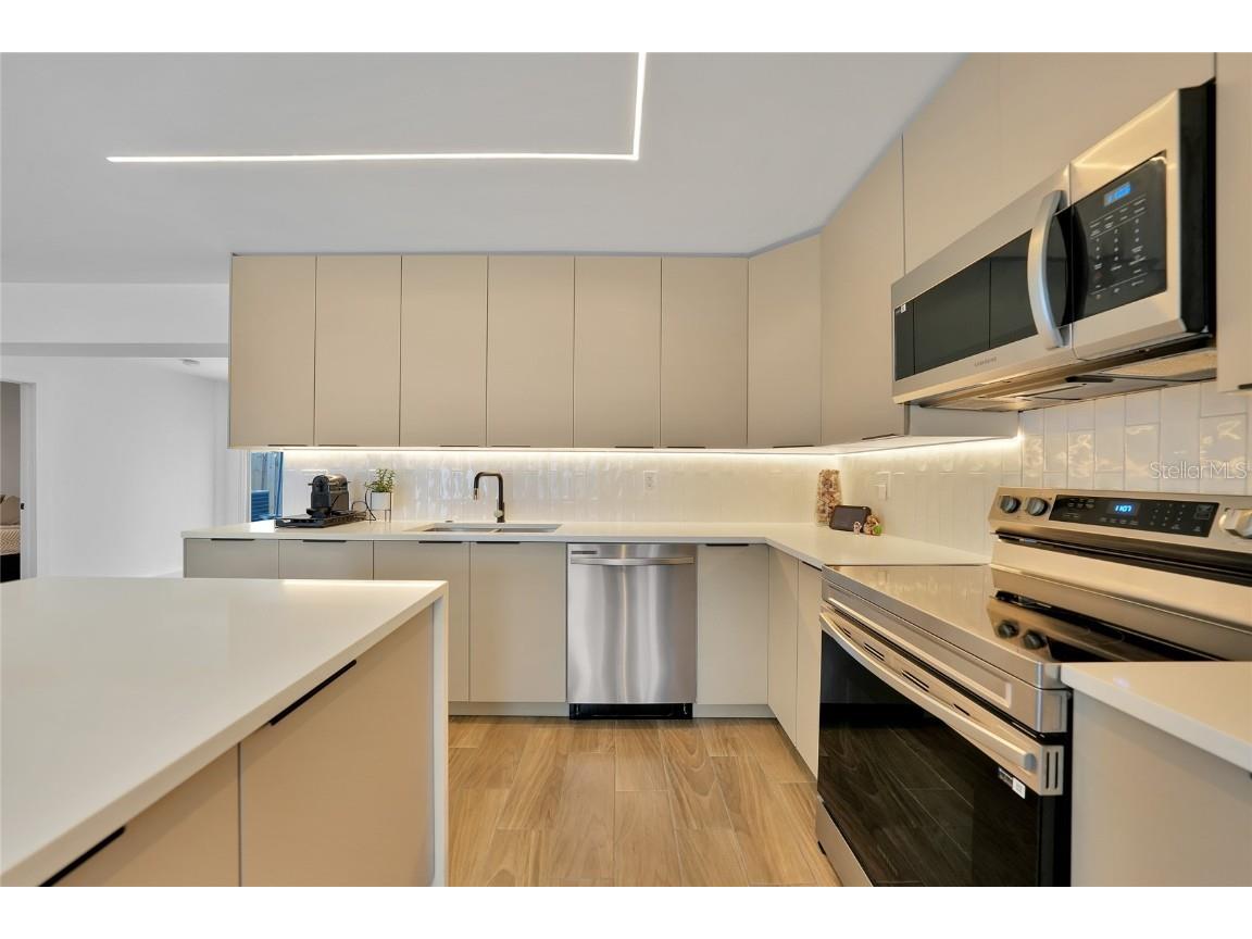 13463 Longwood Avenue Port Charlotte FL 33981 D6143647 image9