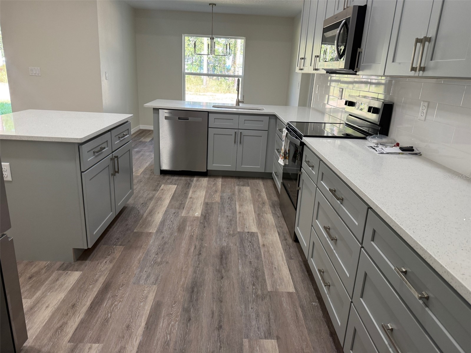 13465 Canyon Swallow Road Weeki Wachee FL 34614 W7885023 image8