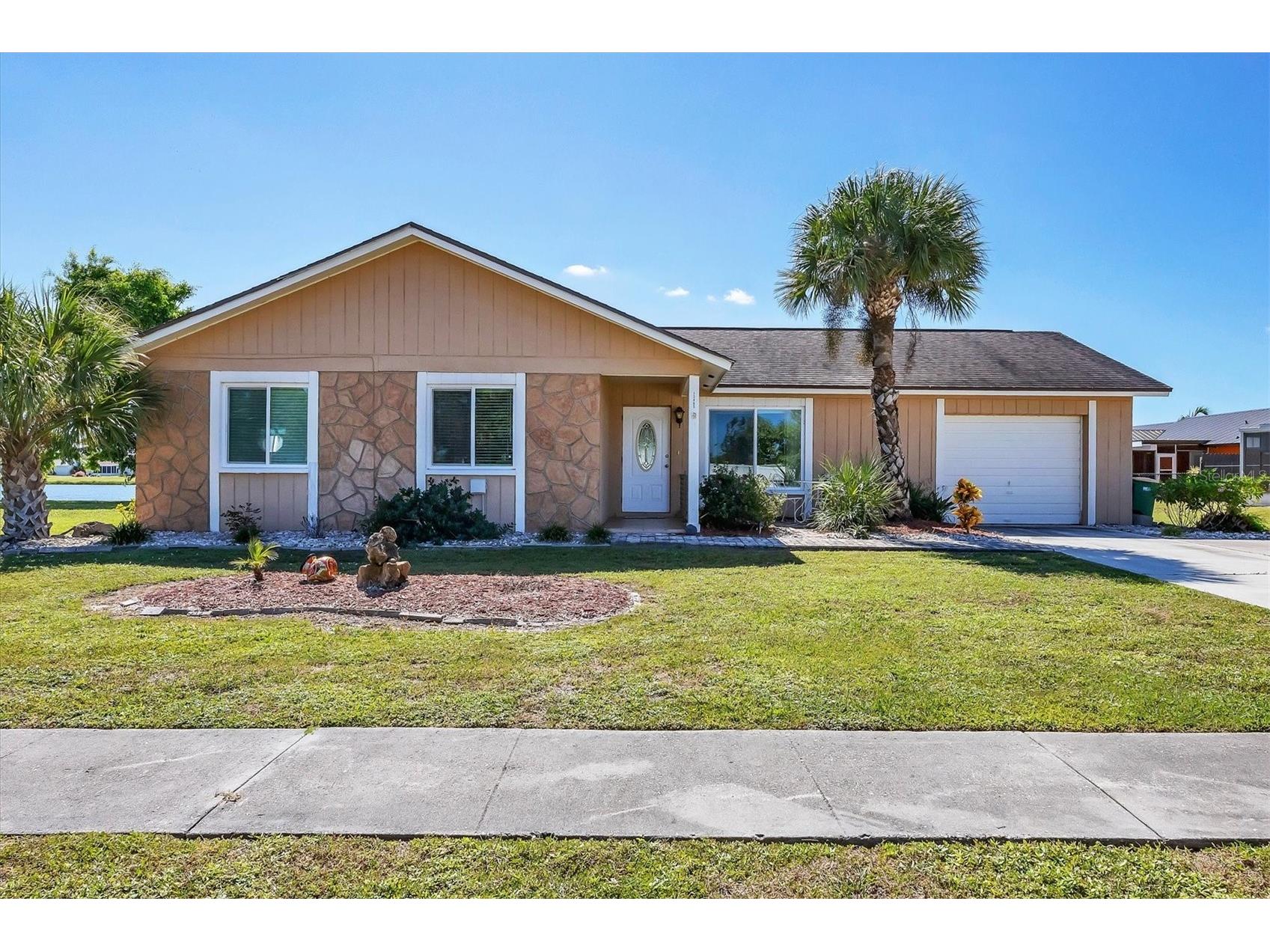 13465 Overton Avenue Port Charlotte FL 33981 C7516627 image1
