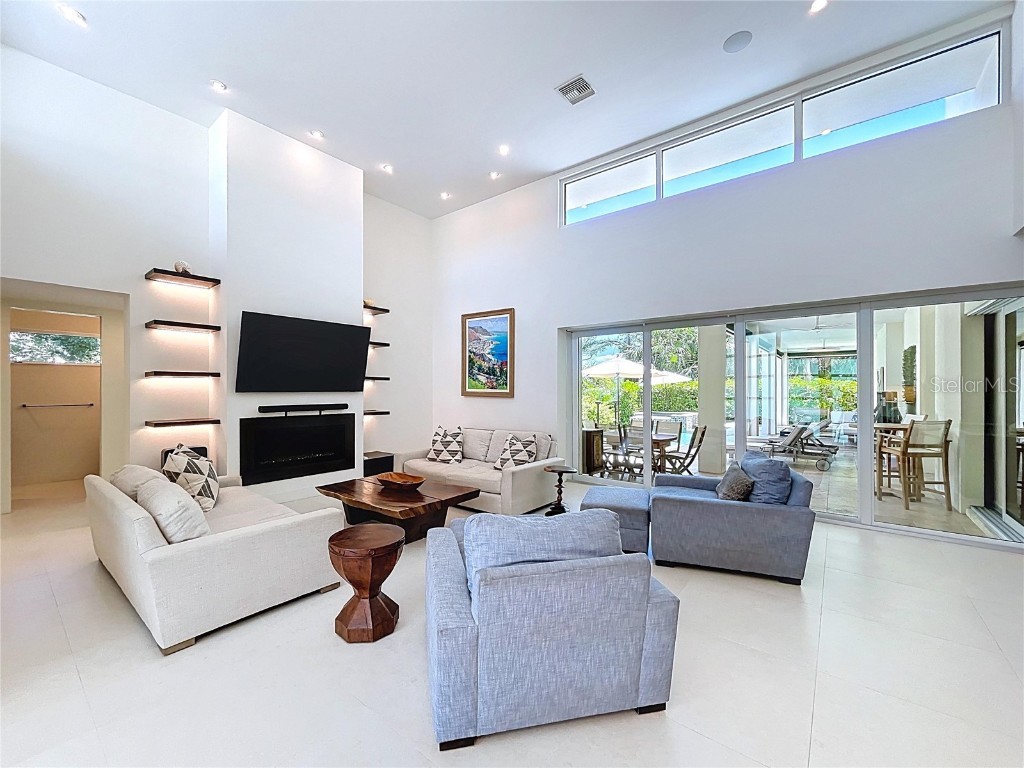 1347 Harbor Drive Sarasota FL 34239 A4661511 image11