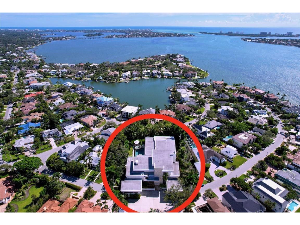 1347 Harbor Drive Sarasota FL 34239 A4661511 image2