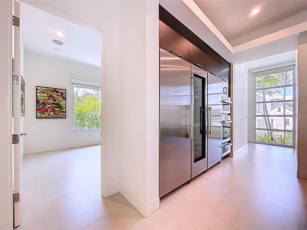 1347 Harbor Drive Sarasota FL 34239 A4661511 image24