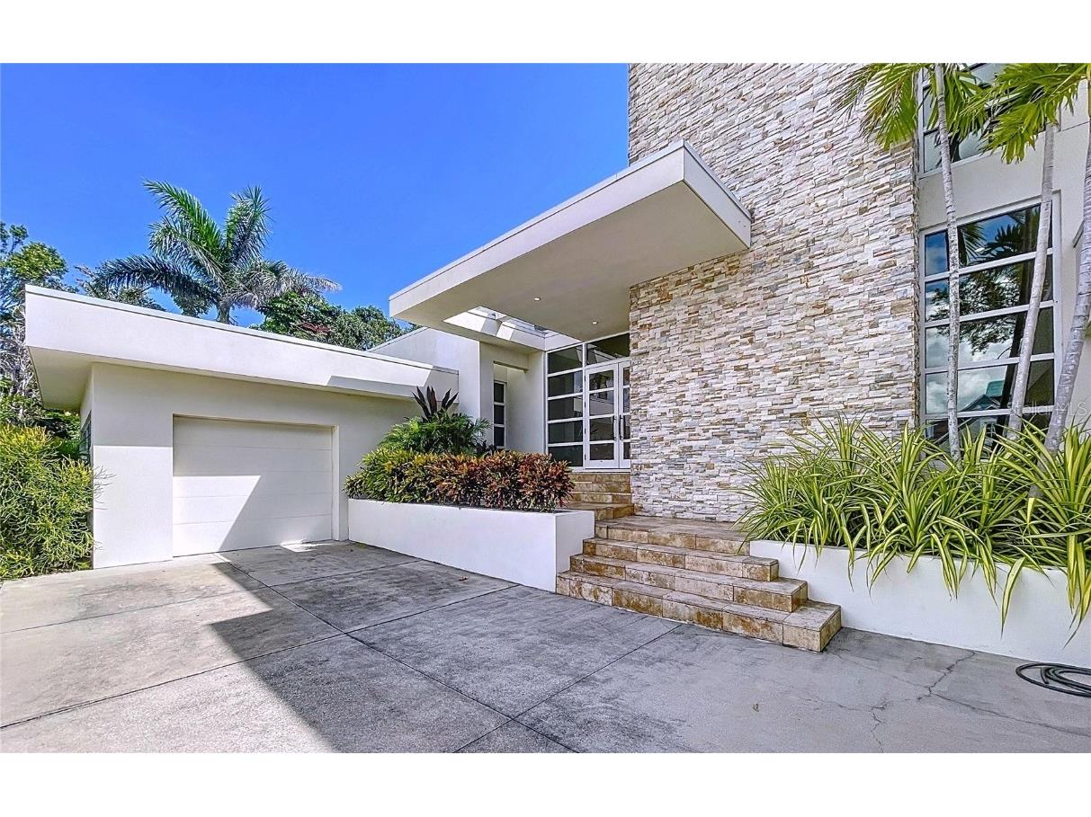 1347 Harbor Drive Sarasota FL 34239 A4661511 image3