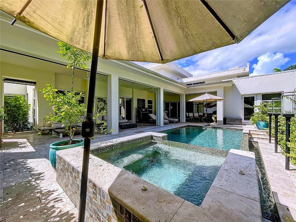 1347 Harbor Drive Sarasota FL 34239 A4661511 image80