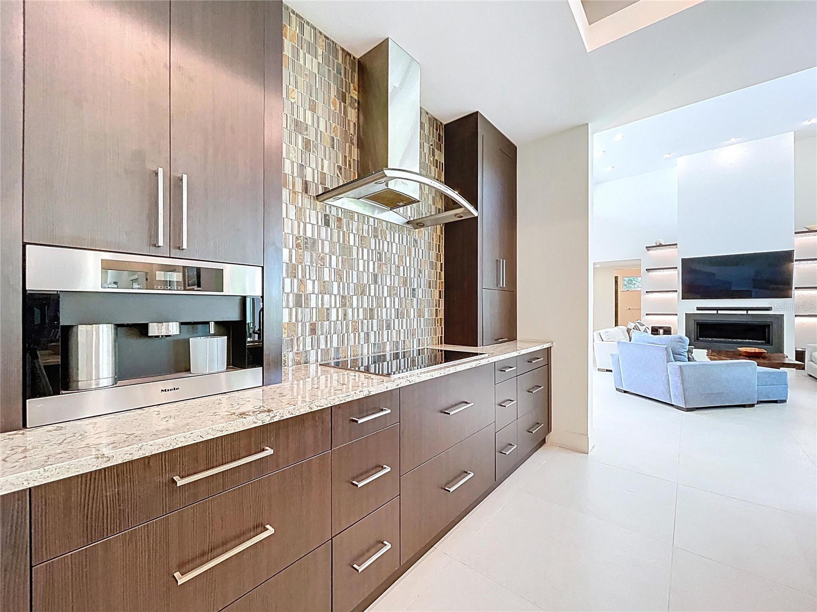 1347 Harbor Drive Sarasota FL 34239 A4679697 image19