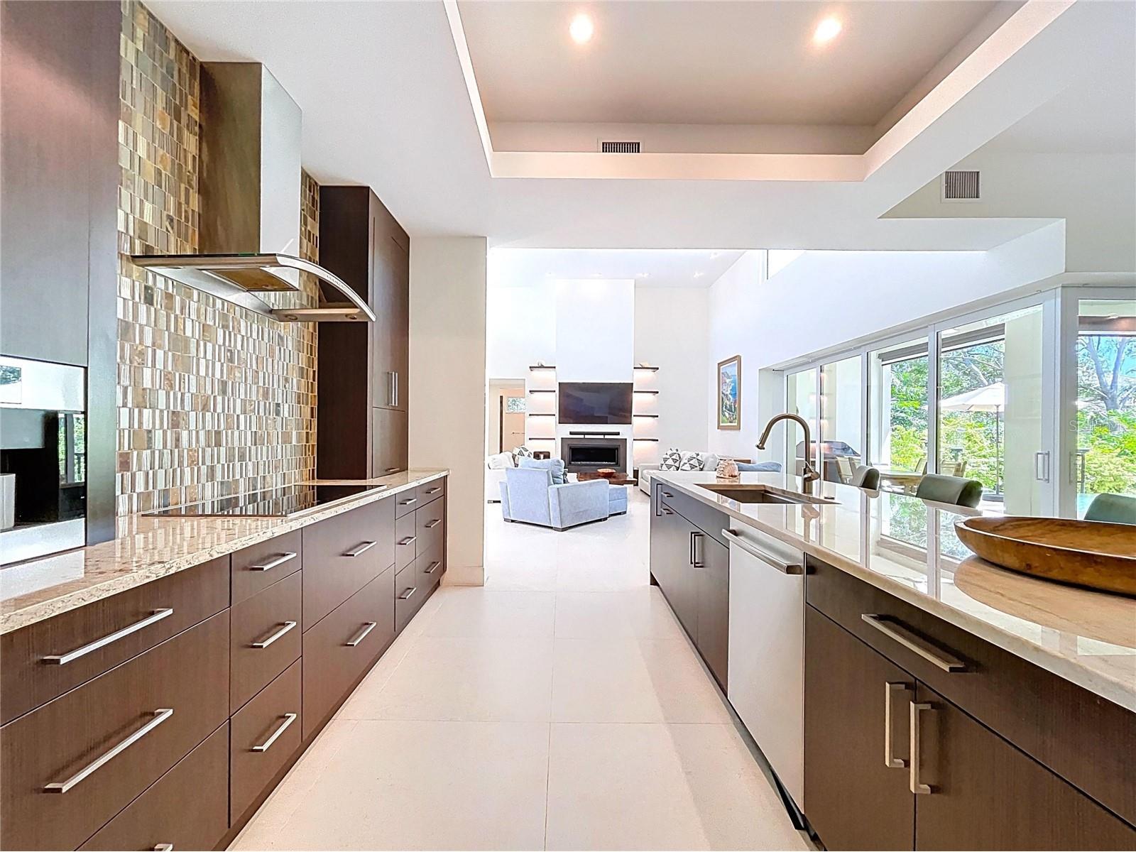 1347 Harbor Drive Sarasota FL 34239 A4679697 image23