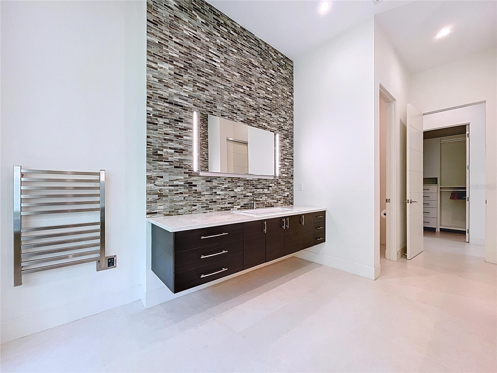 1347 Harbor Drive Sarasota FL 34239 A4679697 image50