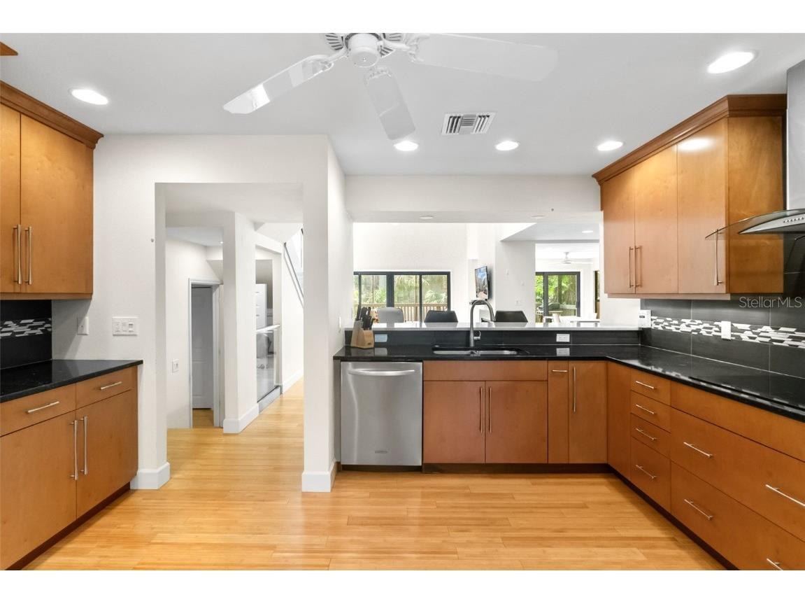 1347 Landings Drive #6 Sarasota FL 34231 - INTRACOASTAL WATERWAY A4656077 image22