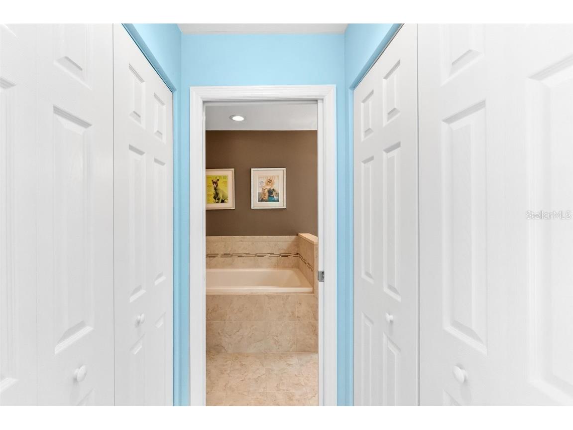 1347 Landings Drive #6 Sarasota FL 34231 - INTRACOASTAL WATERWAY A4656077 image44