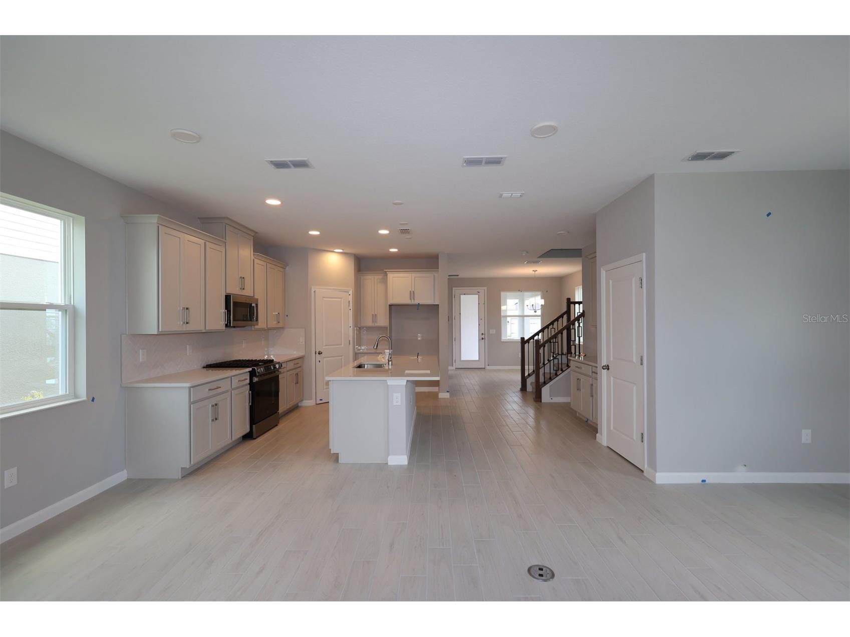 1347 Lumpini Street Saint Cloud FL 34771 O6394090 image4