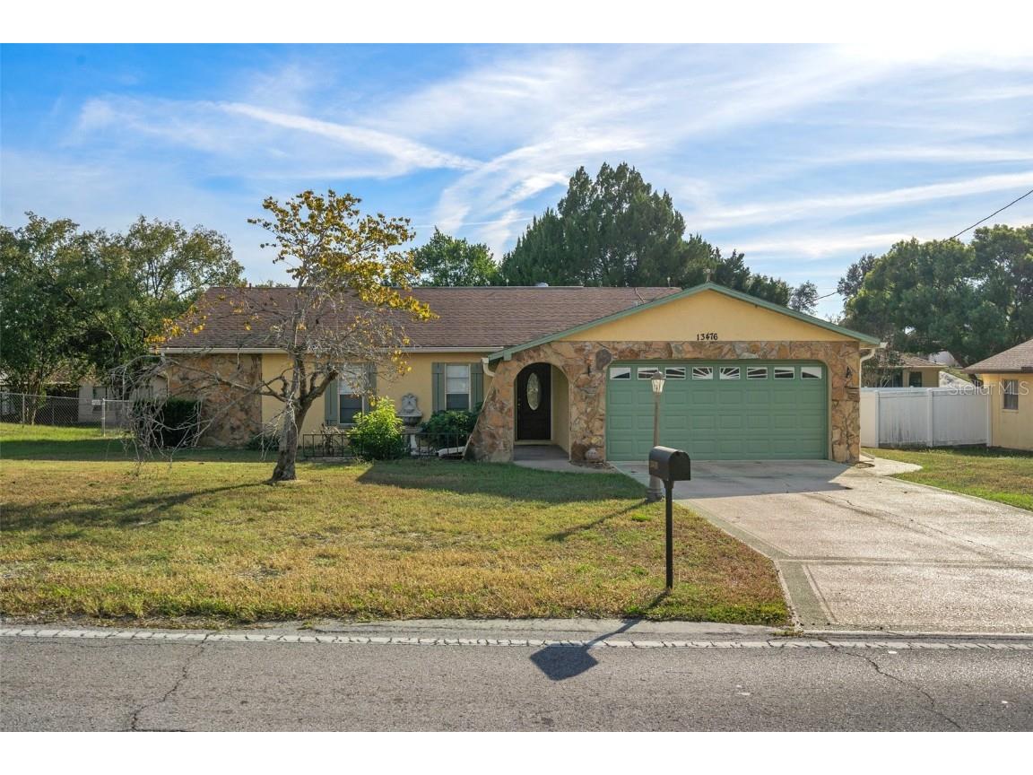 13476 Linden Drive Spring Hill FL 34609 W7859180 image1