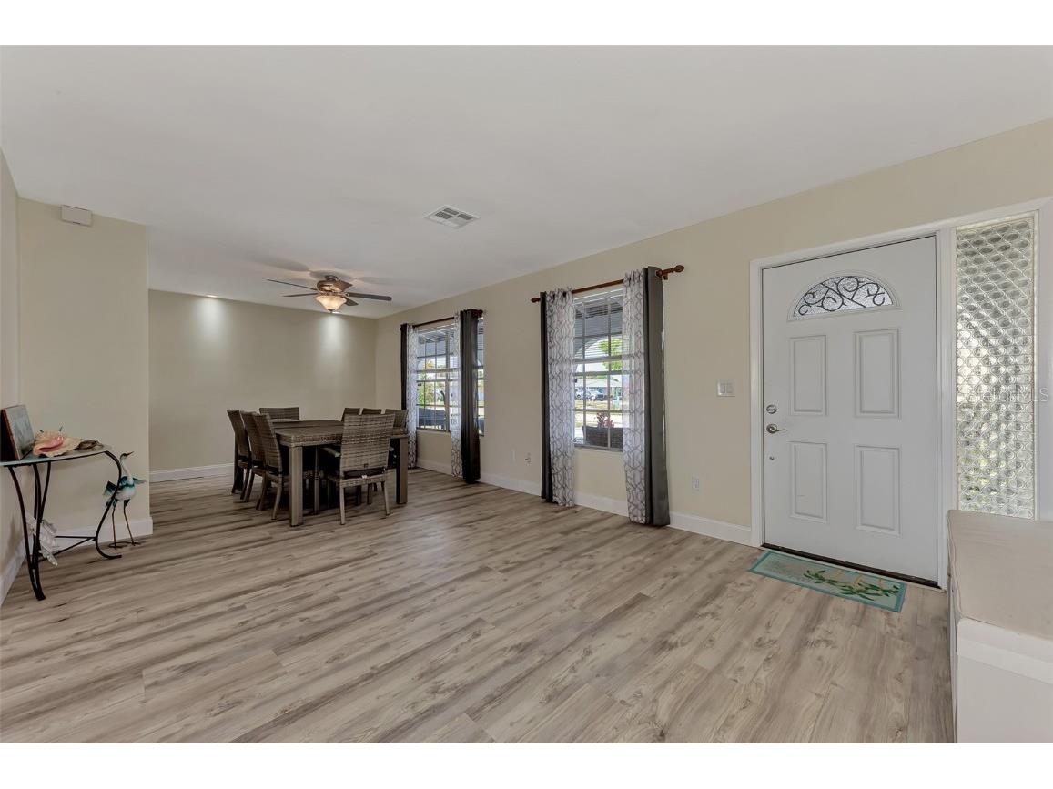 13479 Newport Avenue Port Charlotte FL 33981 A4631263 image8
