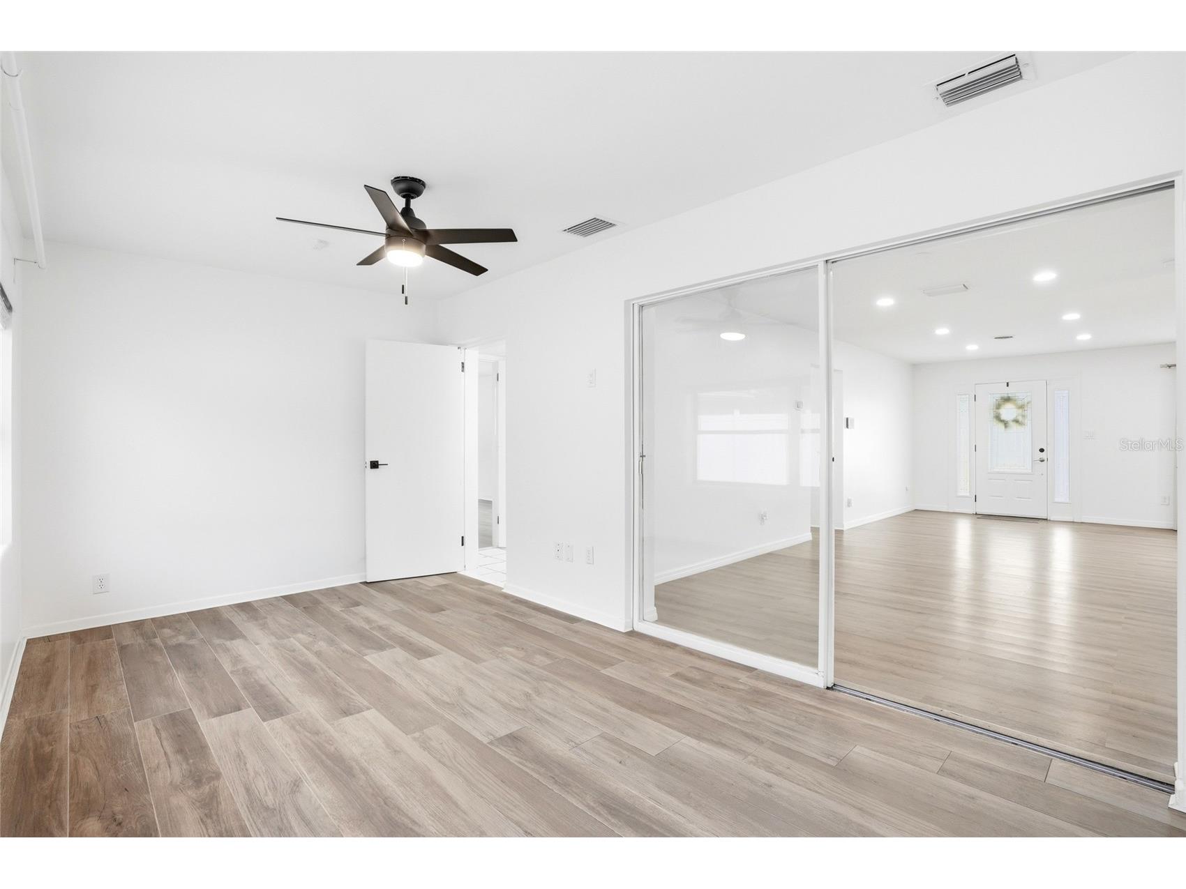 1348 Buckingham Drive Clearwater FL 33756 TB8514387 image16