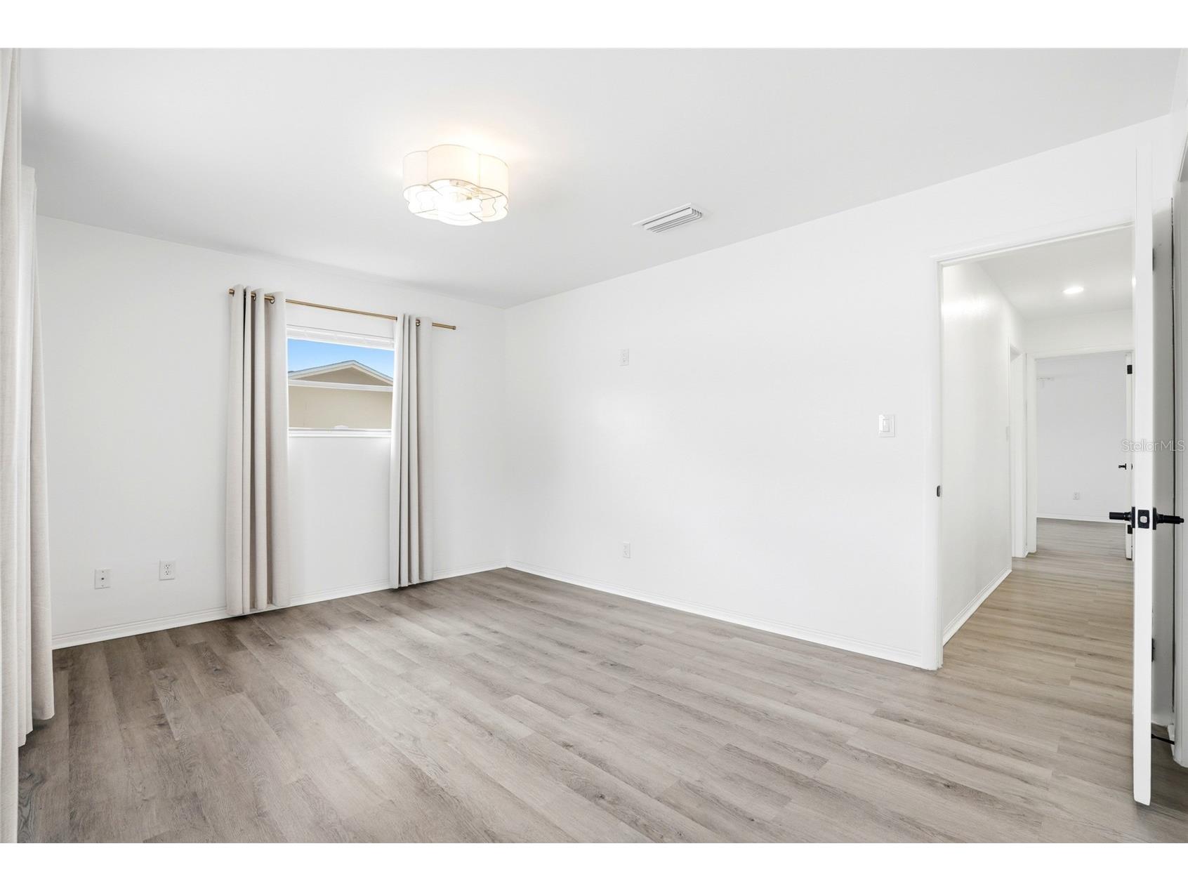 1348 Buckingham Drive Clearwater FL 33756 TB8514387 image21