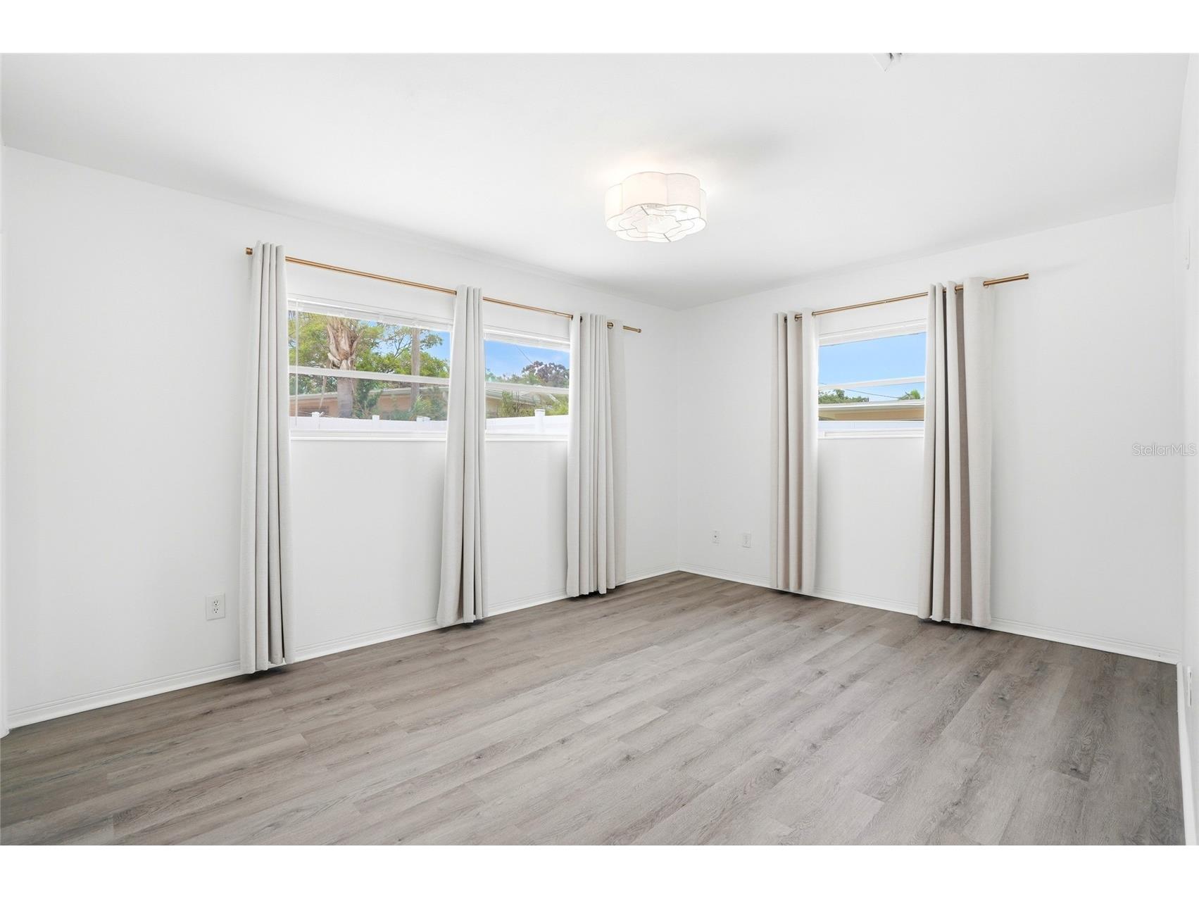 1348 Buckingham Drive Clearwater FL 33756 TB8514387 image23