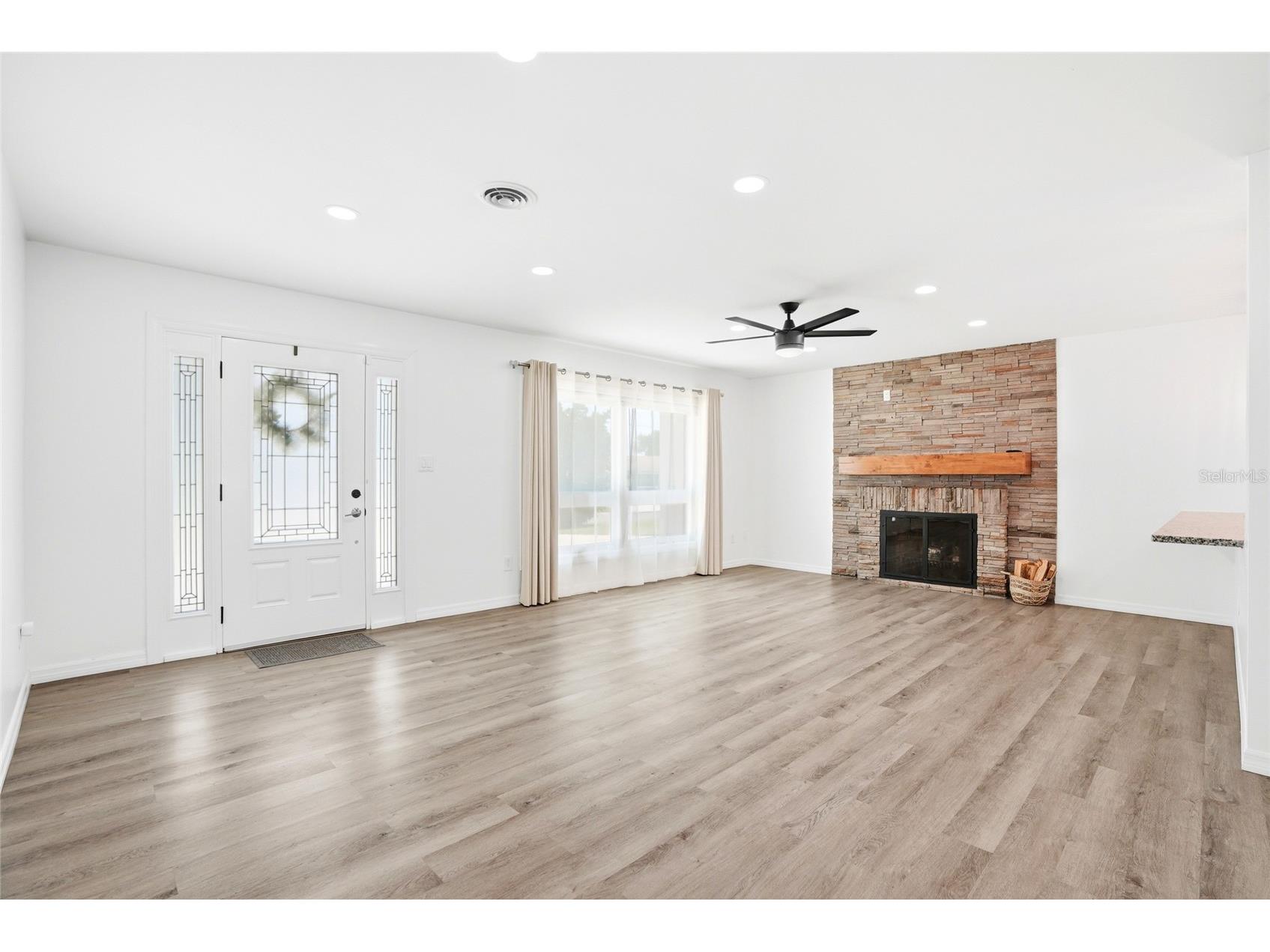 1348 Buckingham Drive Clearwater FL 33756 TB8514387 image6