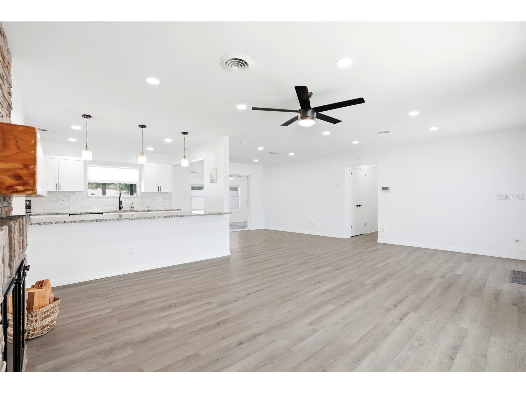 1348 Buckingham Drive Clearwater FL 33756 TB8514387 image9