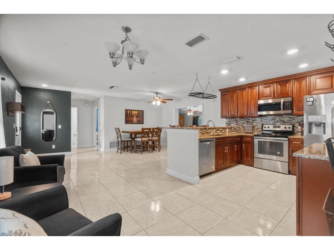 1348 E Hancock Drive Deltona FL 32725 V4944488 image8