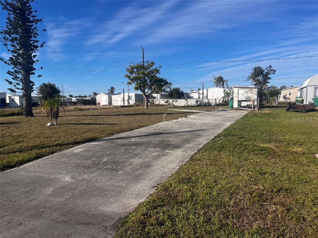 1348 Flamingo Drive Englewood FL 34224 D6140294 image4