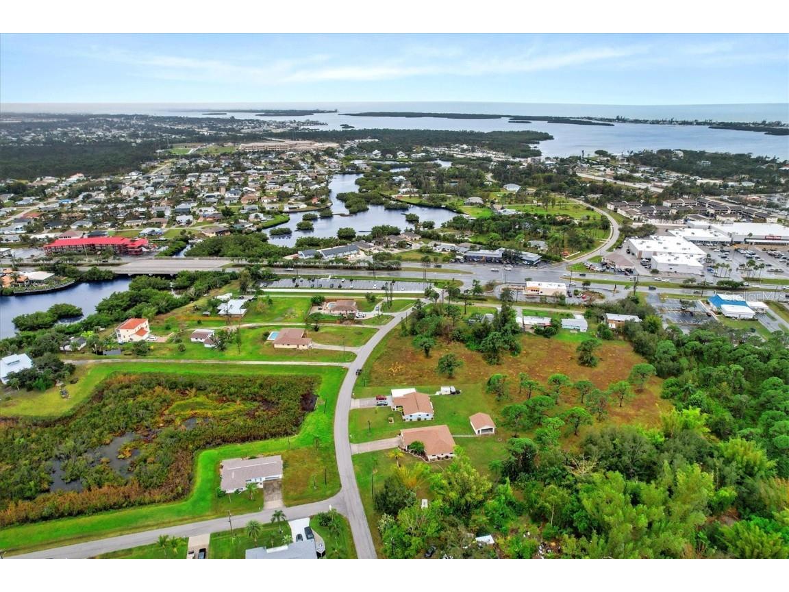 1348 Manor Road, Englewood, FL, 34223 MLS N6131664 Edina Realty