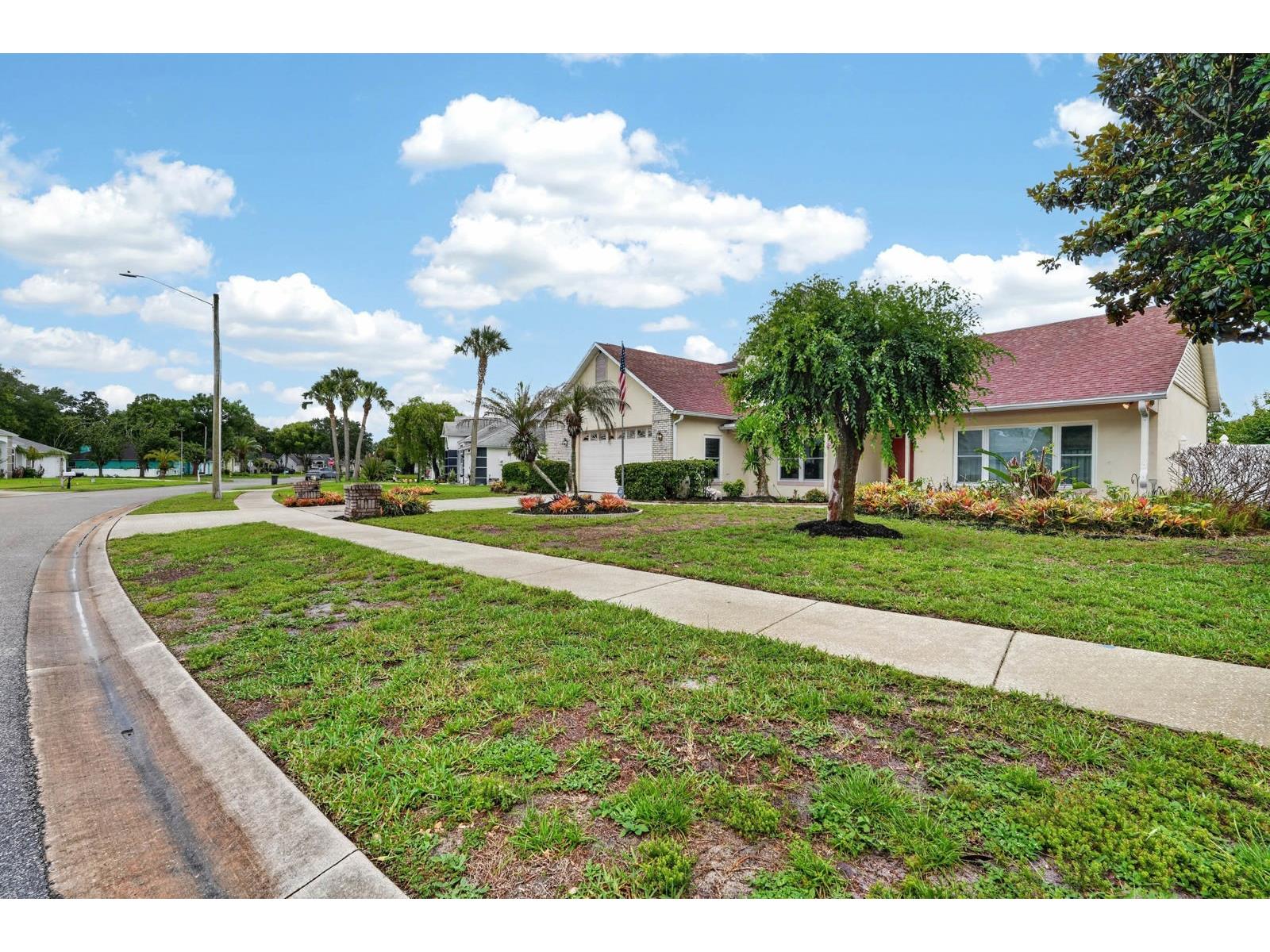 1348 N Wembley Circle Port Orange FL 32128 V4949247 image51