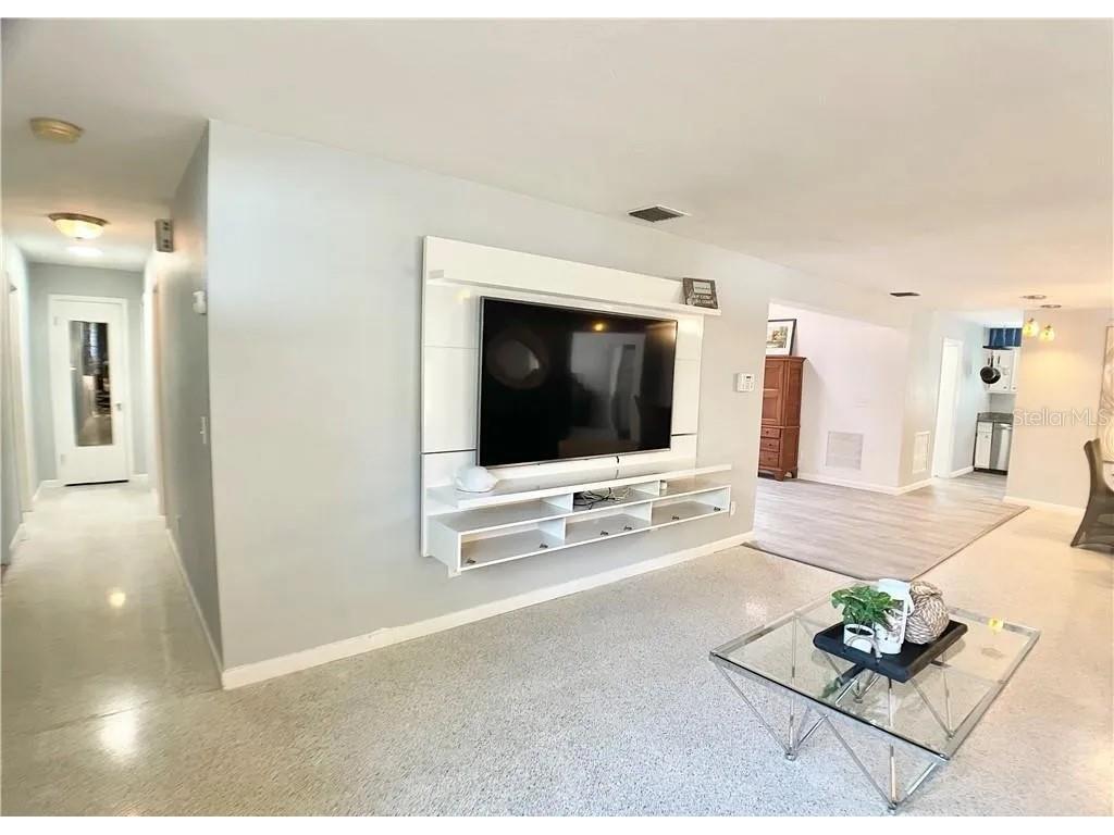 1348 Woodmere Lane Fort Myers FL 33919 TB8446442 image8