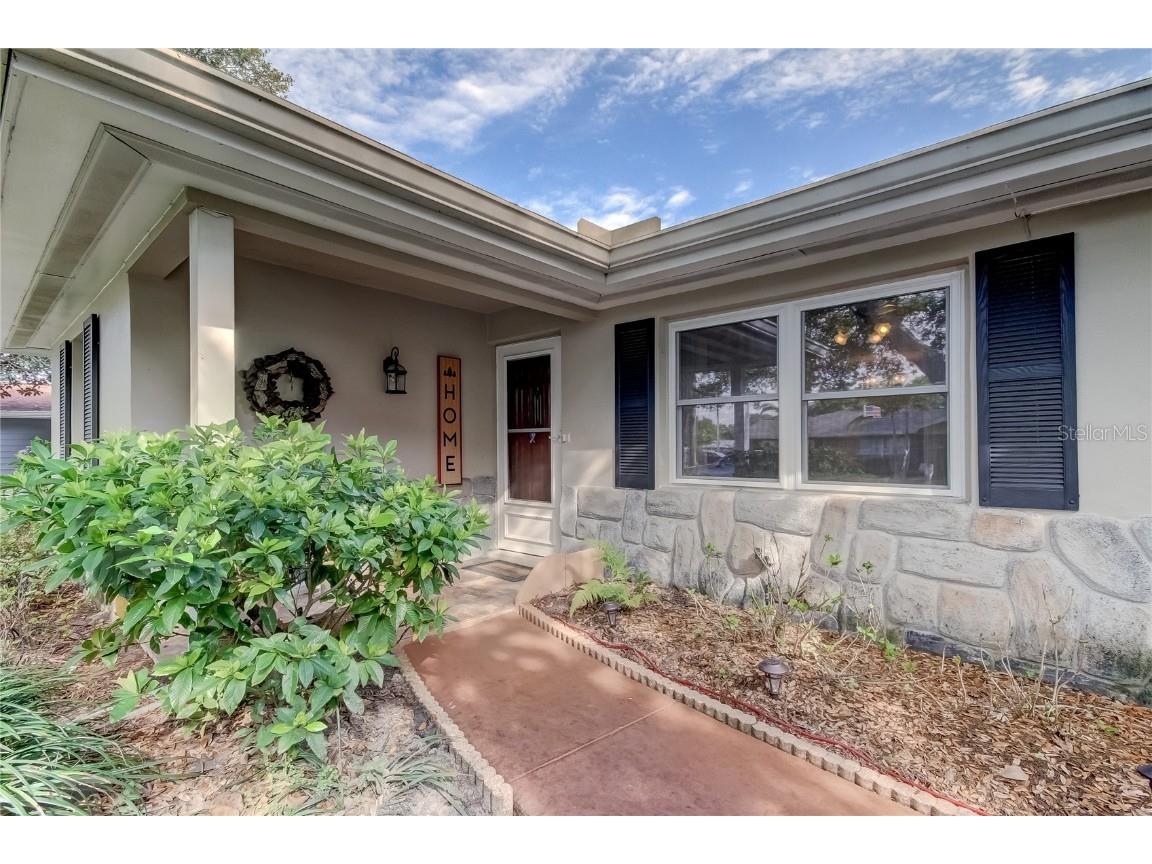 13481 100th Avenue Seminole FL 33776 U8194031 image1