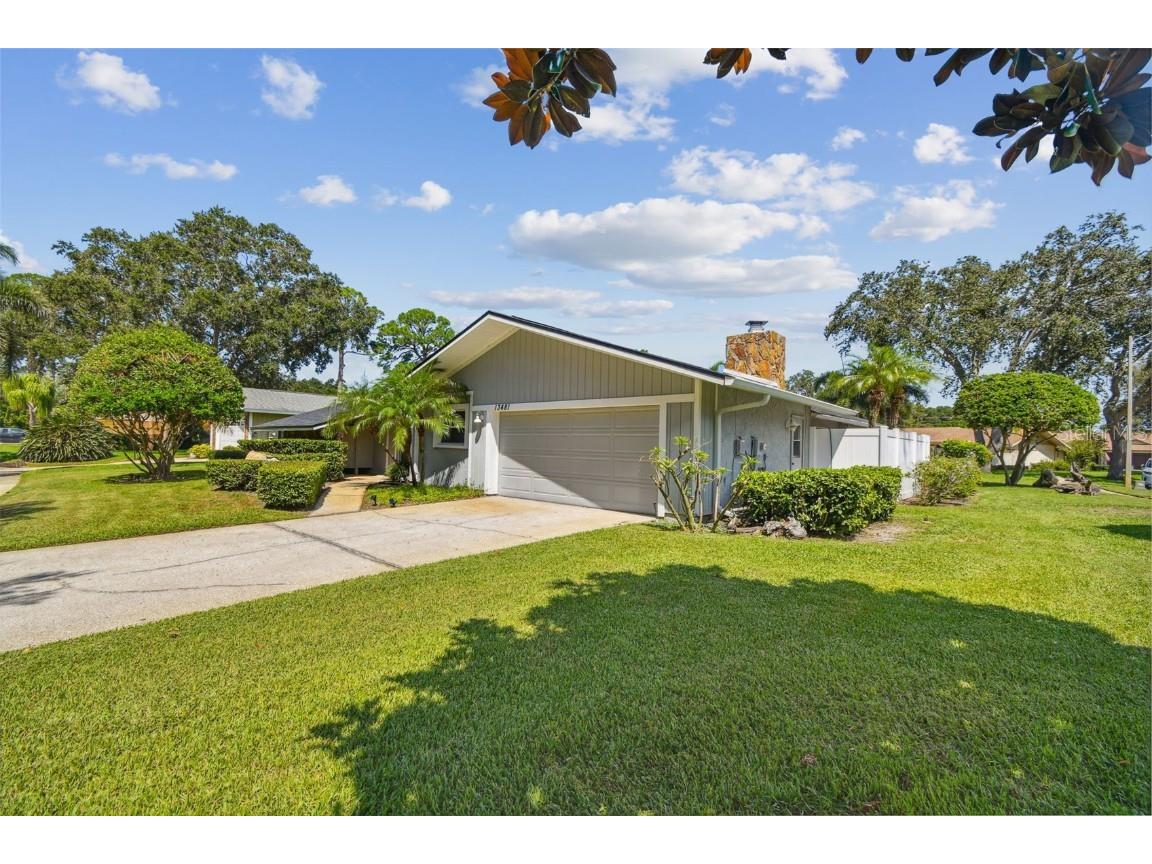 13481 Rustic Pines Boulevard S Seminole FL 33776 U8213499 image1