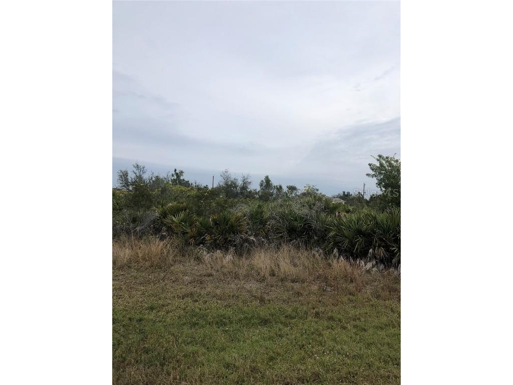 13482 Keystone Boulevard Port Charlotte FL 33981 D6139992 image1