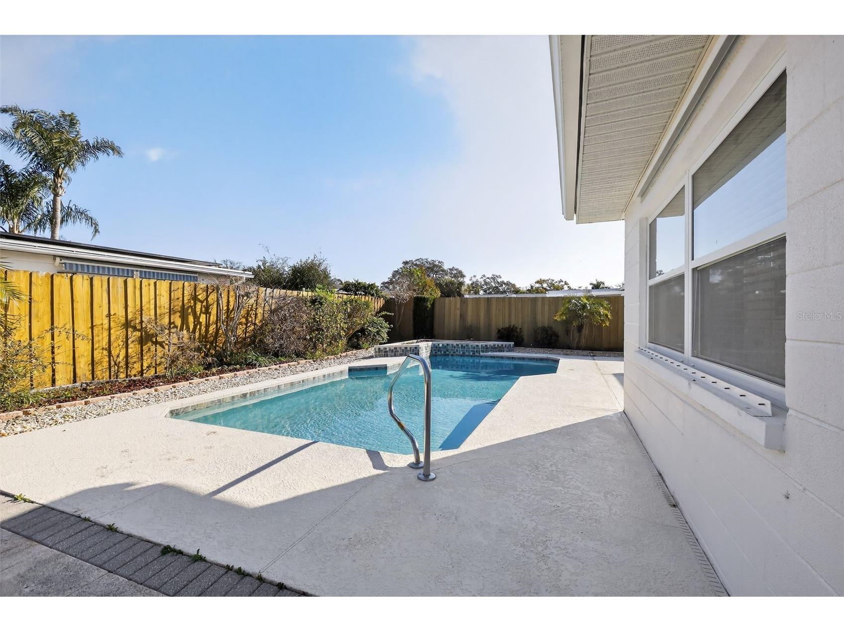 13483 87th Avenue Seminole FL 33776 TB8476163 image10