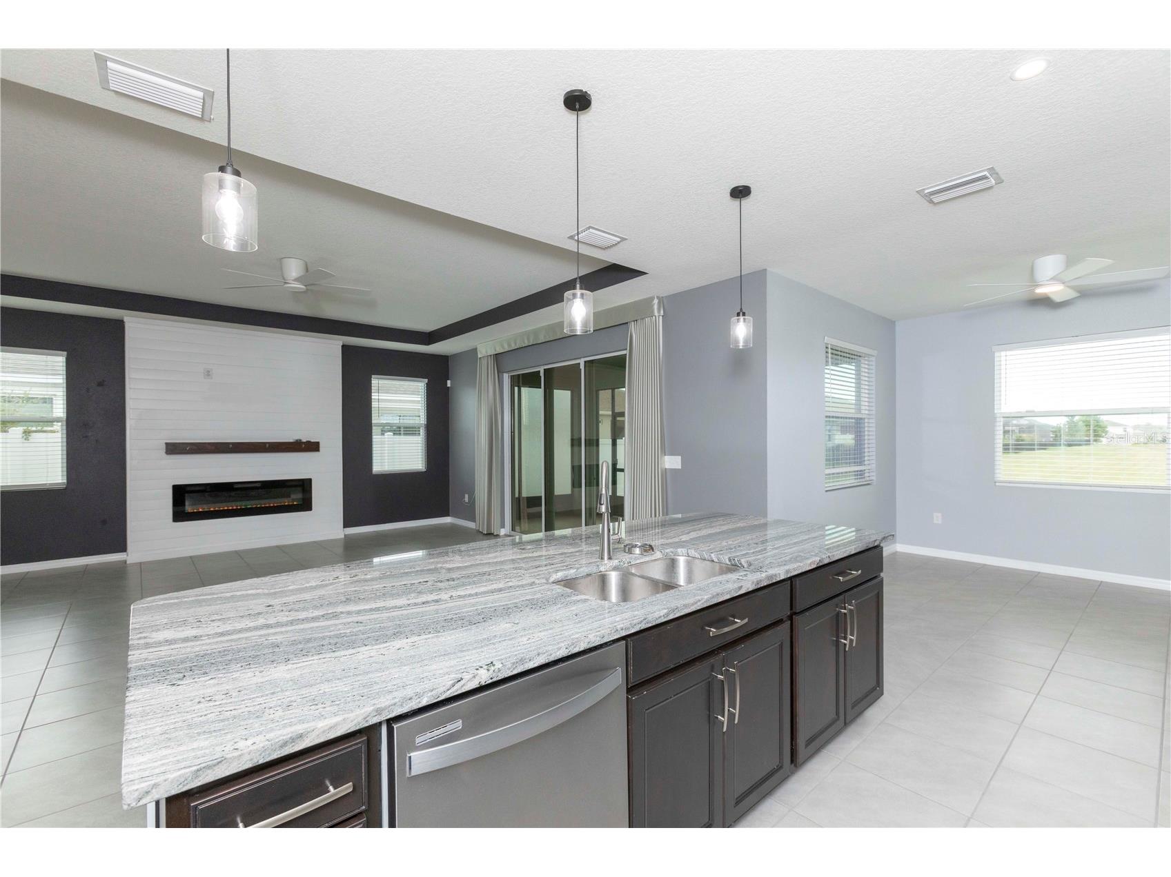 13483 Golden Lime Avenue Spring Hill FL 34609 W7879416 image28