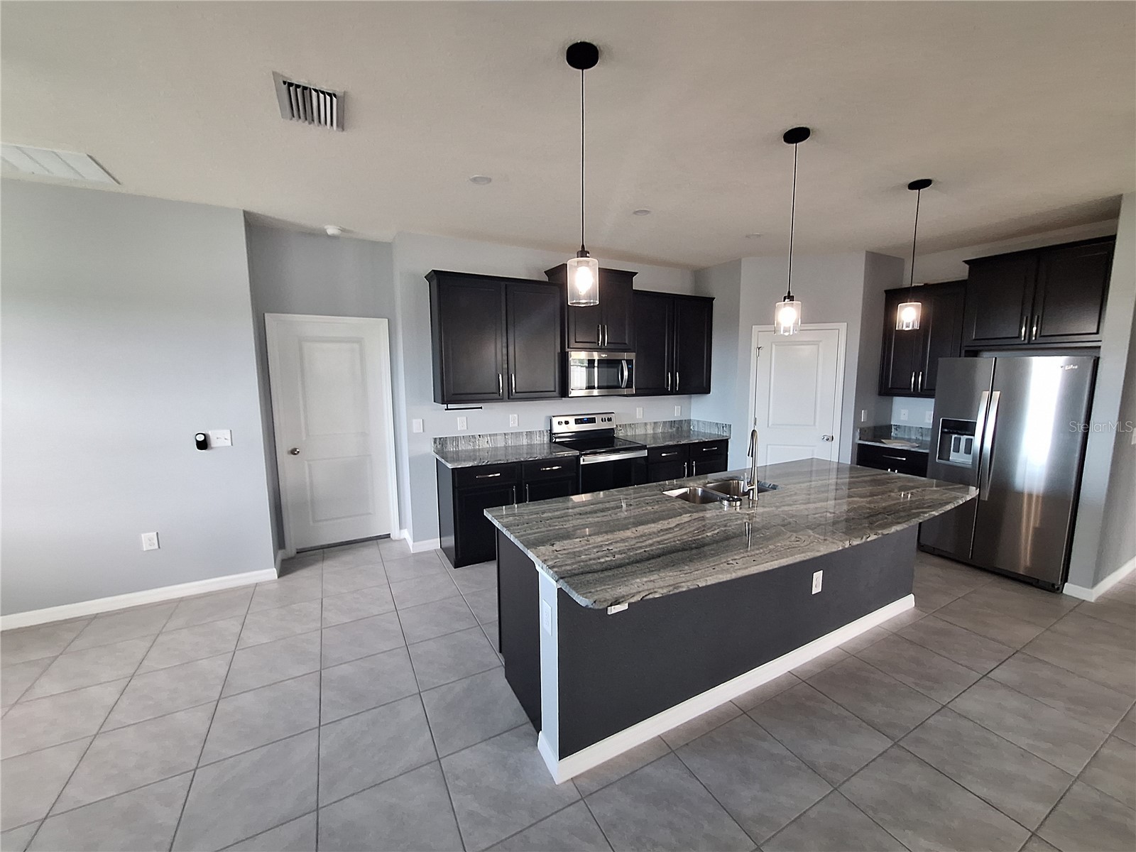 13483 Golden Lime Avenue Spring Hill FL 34609 W7879416 image31