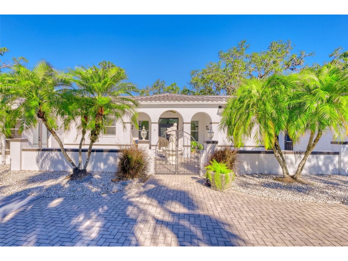 13483 Heritage Way Sarasota FL 34240 TB8375773 image1