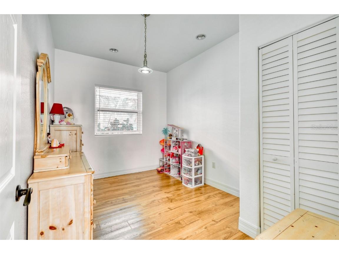 13483 Heritage Way Sarasota FL 34240 TB8375773 image19