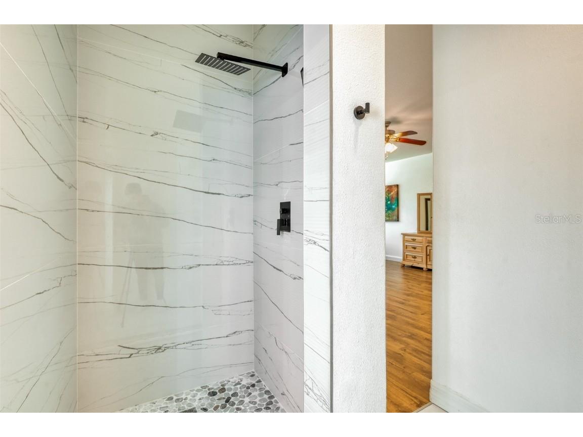 13483 Heritage Way Sarasota FL 34240 TB8375773 image34