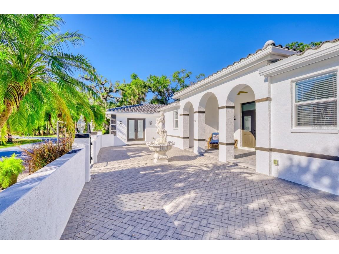 13483 Heritage Way Sarasota FL 34240 TB8375773 image41