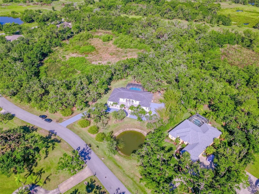 13483 Heritage Way Sarasota FL 34240 TB8375773 image43