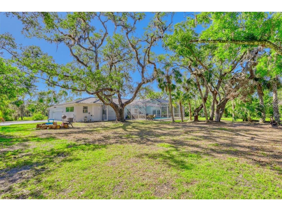 13483 Heritage Way Sarasota FL 34240 TB8375773 image46