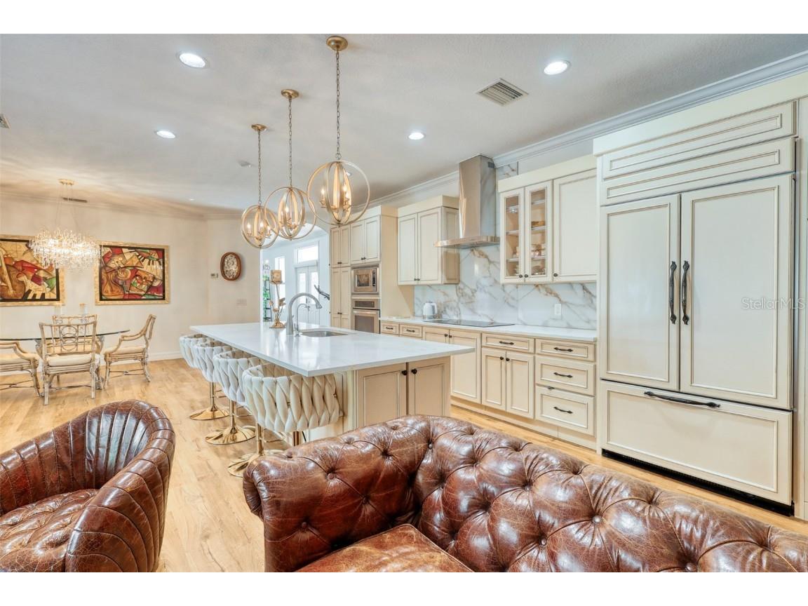 13483 Heritage Way Sarasota FL 34240 TB8375773 image8