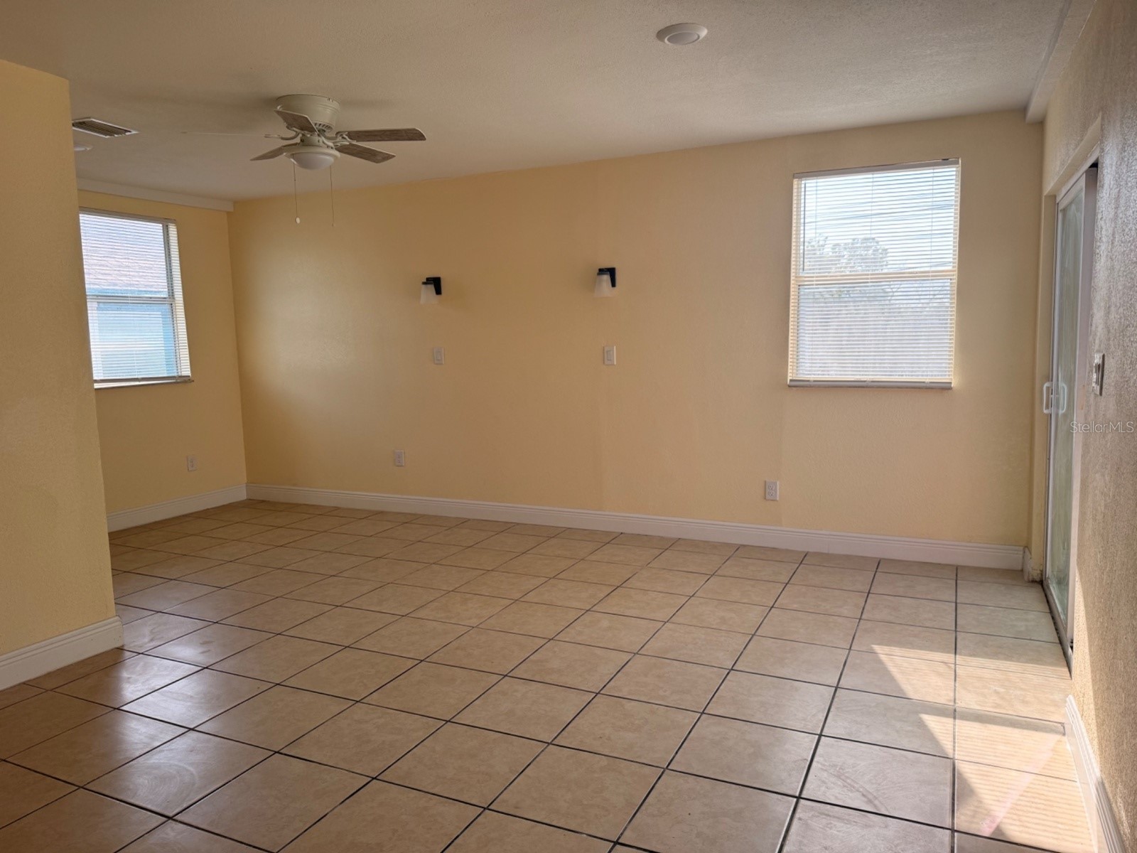 1349 15th Street S Saint Petersburg FL 33705 TB8491074 image11