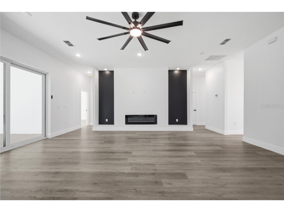 1349 Cr 243 A Wildwood FL 34785 O6370828 image26