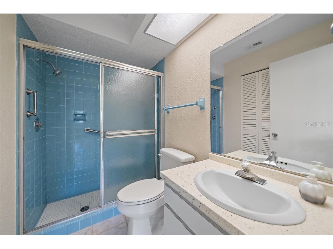 1349 Grand Boulevard #1006 Sarasota FL 34232 A4670997 image22